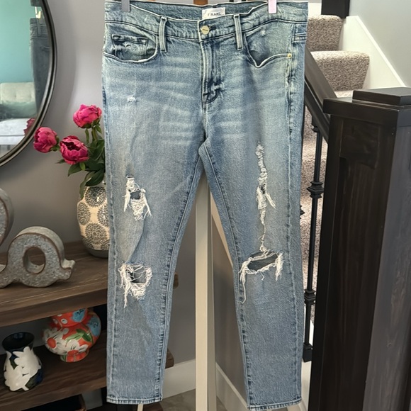 FRAME Le Garçon Beldon Rips Jeans - Picture 4 of 11